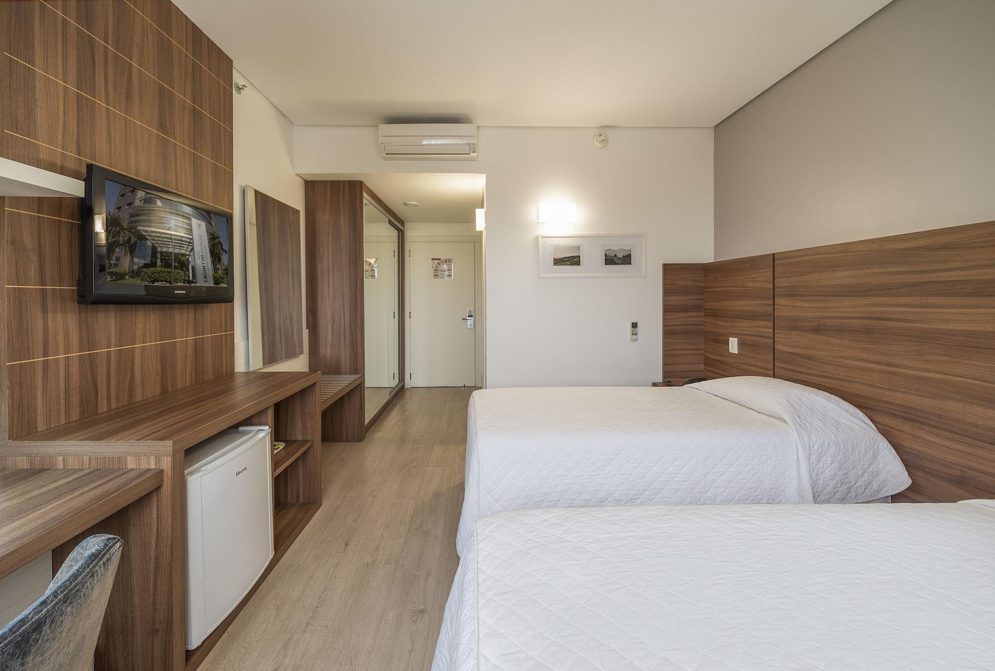 Hotel Laghetto Bento เบงโต กองซัลเวส ภายนอก รูปภาพ