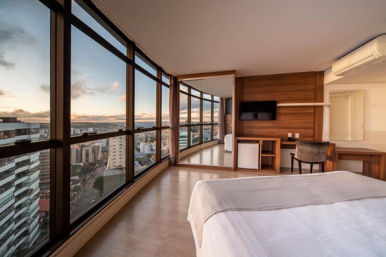 Hotel Laghetto Bento เบงโต กองซัลเวส ภายนอก รูปภาพ