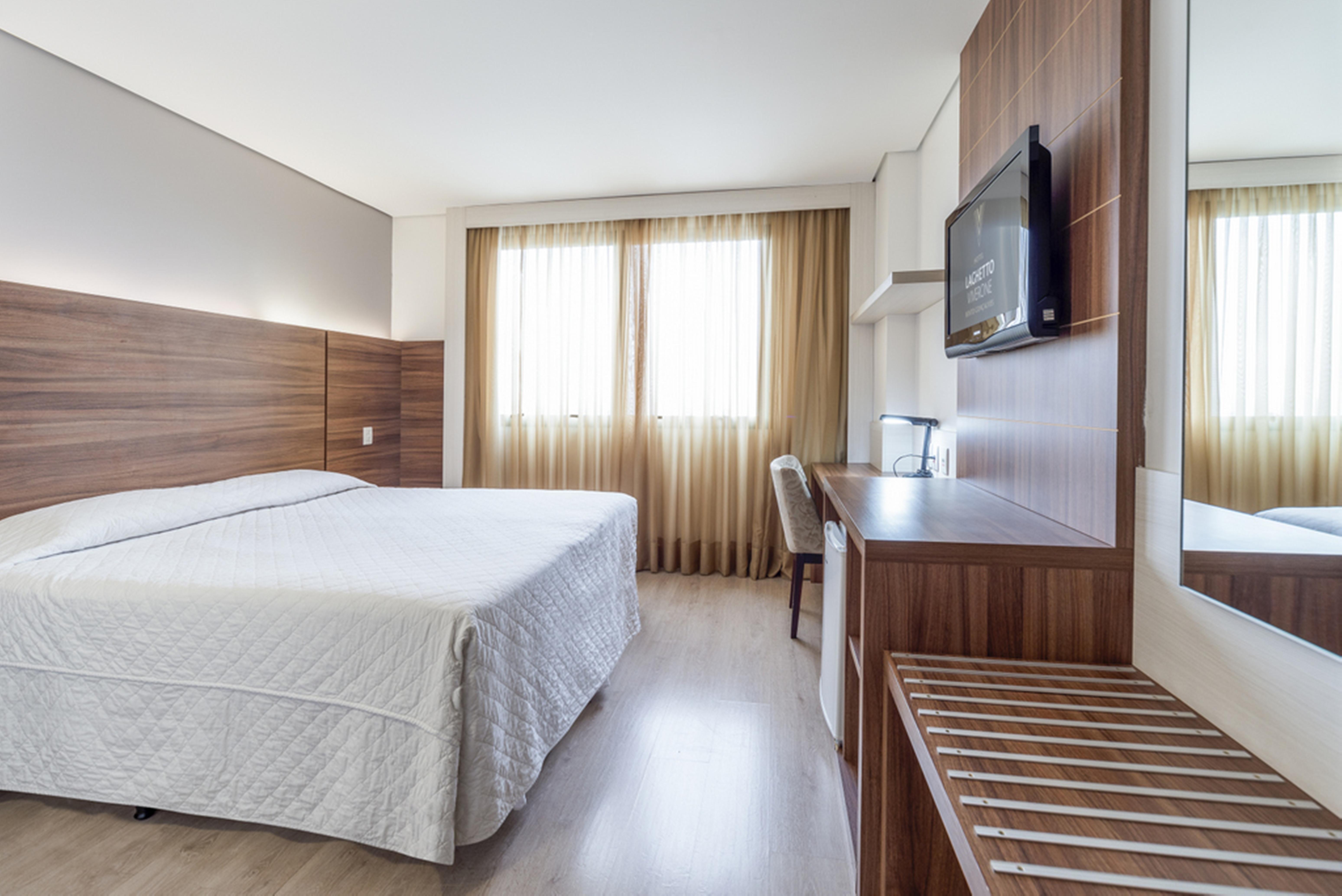 Hotel Laghetto Bento เบงโต กองซัลเวส ภายนอก รูปภาพ