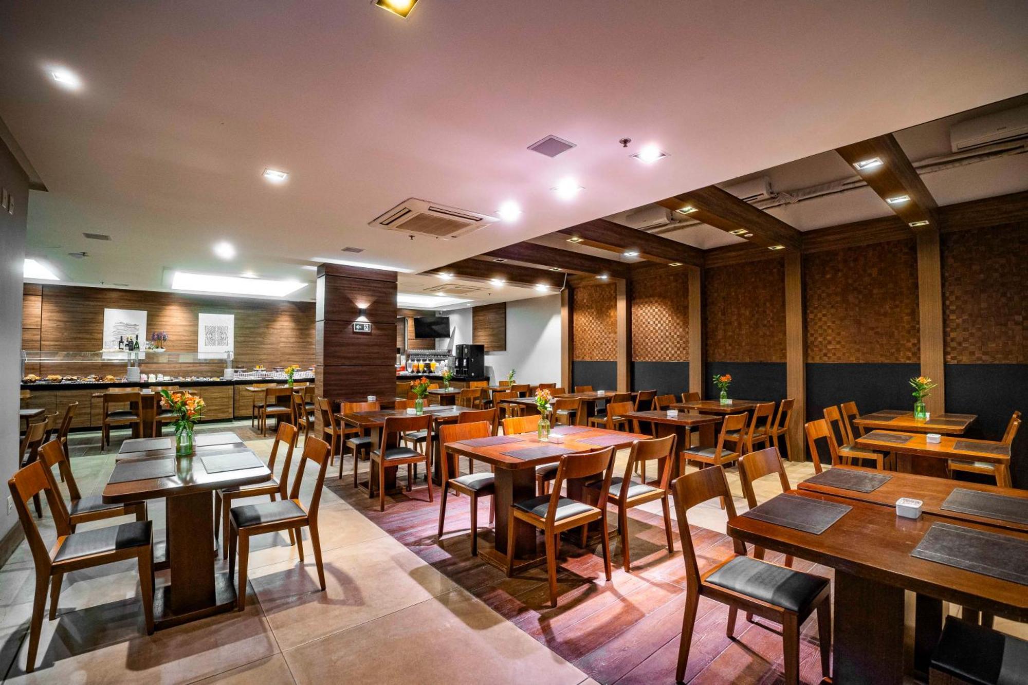 Hotel Laghetto Bento เบงโต กองซัลเวส ภายนอก รูปภาพ