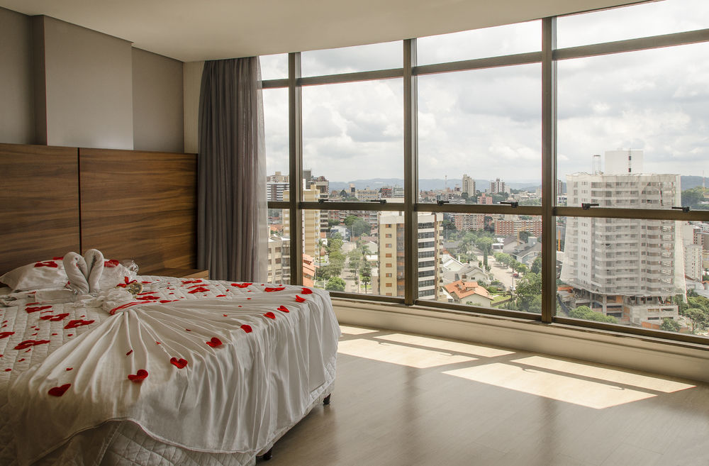Hotel Laghetto Bento เบงโต กองซัลเวส ภายนอก รูปภาพ